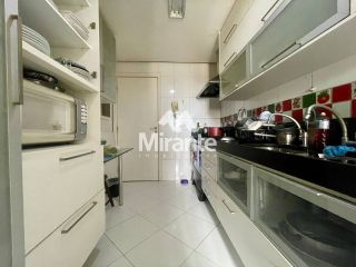 Apartamento Para Vender com 4 quartos sendo 2 suítes no bairro Santa Mônica em Feira De Santana