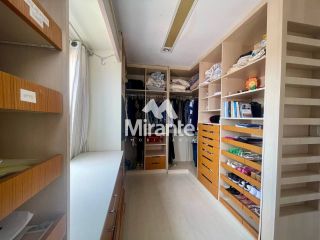 Apartamento Para Vender com 4 quartos sendo 2 suítes no bairro Santa Mônica em Feira De Santana