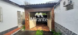 Casa Para Vender com 4 quartos no bairro Centro em Feira De Santana