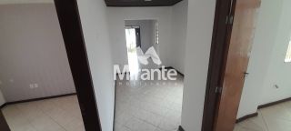 Casa Para Vender com 4 quartos no bairro Centro em Feira De Santana