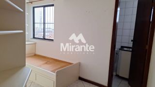 Apartamento Para Vender com 3 quartos sendo 1 suítes no bairro Ponto Central em Feira De Santana