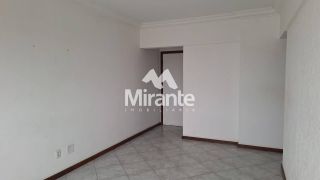 Apartamento Para Vender com 3 quartos sendo 1 suítes no bairro Ponto Central em Feira De Santana