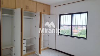 Apartamento Para Vender com 3 quartos sendo 1 suítes no bairro Ponto Central em Feira De Santana