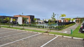 Casa de Condomínio Para Vender com 3 quartos sendo 1 suítes no bairro Registro em Feira De Santana
