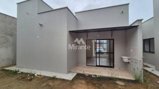 Casa de Condomínio Para Vender com 3 quartos sendo 1 suítes no bairro Registro em Feira De Santana