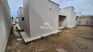 Casa de Condomínio Para Vender com 3 quartos sendo 1 suítes no bairro Registro em Feira De Santana