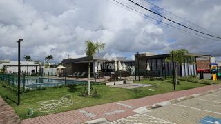 Casa de Condomínio Mangata Para Vender com 3 quartos sendo 1 suítes no bairro Registro em Feira De Santana