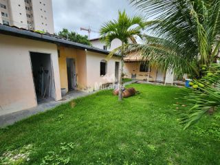 Casa Para Vender com 3 quartos sendo 1 suítes no bairro Santa Mônica em Feira De Santana