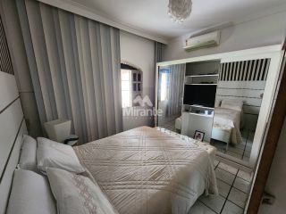 Casa Para Vender com 3 quartos sendo 1 suítes no bairro Santa Mônica em Feira De Santana