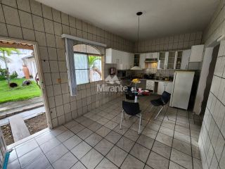 Casa Para Vender com 3 quartos sendo 1 suítes no bairro Santa Mônica em Feira De Santana