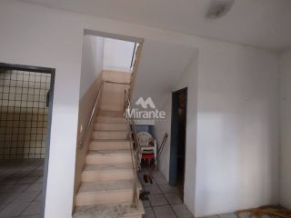 Casa Para Vender com 4 quartos sendo 1 suíte no bairro Baraúna em Feira De Santana