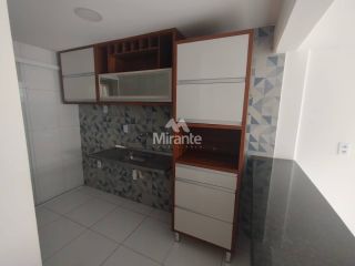 Apartamento Para Alugar com 2 quartos no bairro Tomba em Feira De Santana