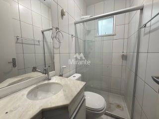 Casa de Condomínio Para Alugar com 3 quartos sendo 1 suíte no bairro Papagaio em Feira De Santana