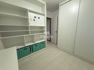 Casa de Condomínio Para Alugar com 3 quartos sendo 1 suíte no bairro Papagaio em Feira De Santana
