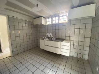Casa de Condomínio Para Vender com 3 quartos sendo 1 suítes no bairro Santa Mônica em Feira De Santana