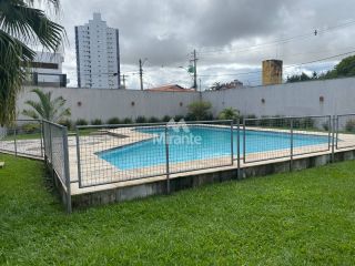 Casa de Condomínio Para Vender com 3 quartos sendo 1 suítes no bairro Santa Mônica em Feira De Santana