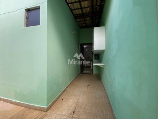 Casa de Condomínio Para Vender com 3 quartos sendo 1 suítes no bairro Cidade Nova em Feira De Santana