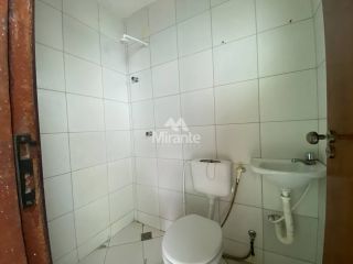 Casa de Condomínio Para Vender com 3 quartos sendo 1 suítes no bairro Cidade Nova em Feira De Santana