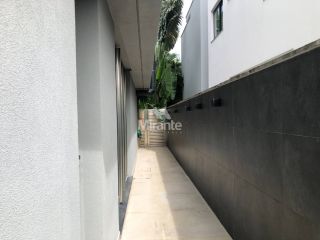 Casa de Condomínio Para Vender com 4 quartos sendo 4 suítes no bairro Sim em Feira De Santana