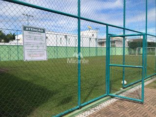 Casa de Condomínio Para Vender com 4 quartos sendo 4 suítes no bairro Sim em Feira De Santana