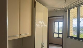 Apartamento Para Vender com 2 quartos sendo 1 suítes no bairro Santa Mônica II em Feira De Santana