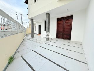 Casa Para Vender no bairro Serraria Brasil em Feira De Santana