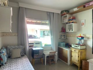 Casa de Condomínio Para Vender com 3 quartos sendo 1 suíte no bairro Conceição em Feira De Santana