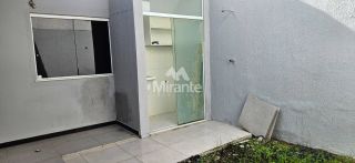 Casa de Condomínio Para Vender com 2 quartos sendo 1 suíte no bairro Pedra do Descanso em Feira De Santana