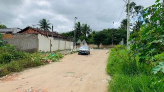Lote / Terreno de Bairro Para Vender no bairro Mangabeira em Feira De Santana