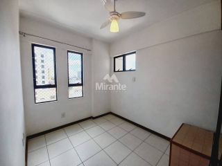 Apartamento Para Vender com 3 quartos 1 suíte no bairro Ponto Central em Feira De Santana