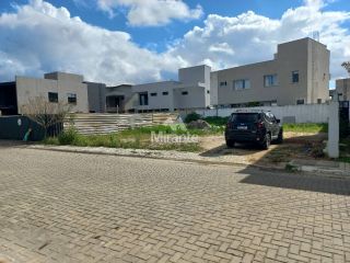 Lote / Terreno de Condomínio Para Vender no bairro Sim em Feira De Santana