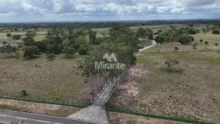 Sítio / Terreno Para Vender com 4 quartos sendo 4 suítes no Distrito Jaíba em Feira De Santana