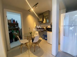 Casa Comercial Para Vender com 3 quartos sendo 1 suíte no bairro Santa Mônica em Feira De Santana