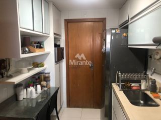 Apartamento Para Vender com 3 quartos sendo 1 suítes no bairro Santa Mônica em Feira De Santana