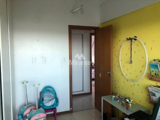 Apartamento Para Vender com 3 quartos sendo 1 suítes no bairro Santa Mônica em Feira De Santana