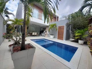 Casa de Condomínio Para Alugar com 3 quartos sendo 3 suítes no bairro Sim em Feira De Santana