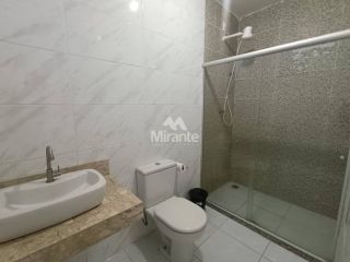 Apartamento Para Alugar com 2 quartos sendo 1 suíte no bairro Santa Mônica em Feira De Santana