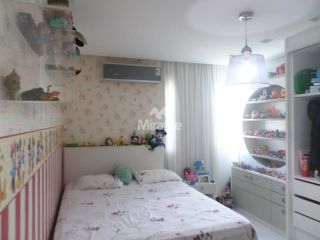 Casa de Condomínio Para Vender com 4 quartos sendo 4 suítes no bairro Sim em Feira De Santana