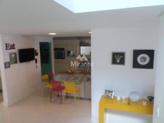 Casa de Condomínio Para Vender com 4 quartos sendo 4 suítes no bairro Sim em Feira De Santana