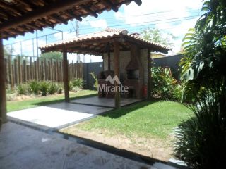 Casa de Condomínio Para Vender com 4 quartos sendo 4 suítes no bairro Sim em Feira De Santana