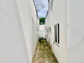 Casa de Condomínio Para Vender com 3 quartos sendo 1 suíte no bairro Sim em Feira De Santana