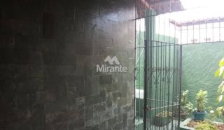 Casa Para Vender com 3 quartos sendo 1 suíte no bairro Muchila I em Feira De Santana