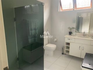 Casa Para Alugar com 3 quartos 1 suíte no bairro Capuchinhos em Feira De Santana