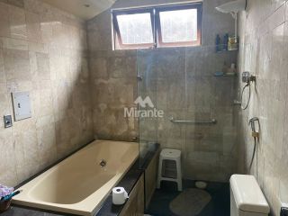Casa Para Alugar com 3 quartos 1 suíte no bairro Capuchinhos em Feira De Santana