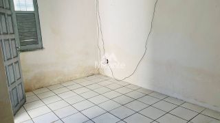 Casa Para Alugar com 2 quartos no bairro Feira V em Feira De Santana