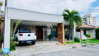 Casa de Condomínio Para Vender com 2 quartos sendo 2 suítes no bairro Pedra do Descanso em Feira De Santana
