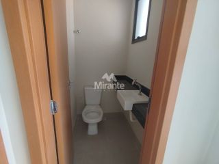 Casa de Condomínio Para Vender com 3 quartos sendo 1 suíte no bairro Lagoa Salgada em Feira De Santana
