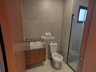 Casa de Condomínio Para Alugar com 3 quartos sendo 1 suíte no bairro Sim em Feira De Santana