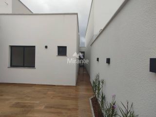 Casa de Condomínio Para Alugar com 3 quartos sendo 1 suíte no bairro Sim em Feira De Santana