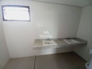 Apartamento Para Vender com 3 quartos sendo 3 suítes no bairro Santa Mônica em Feira De Santana